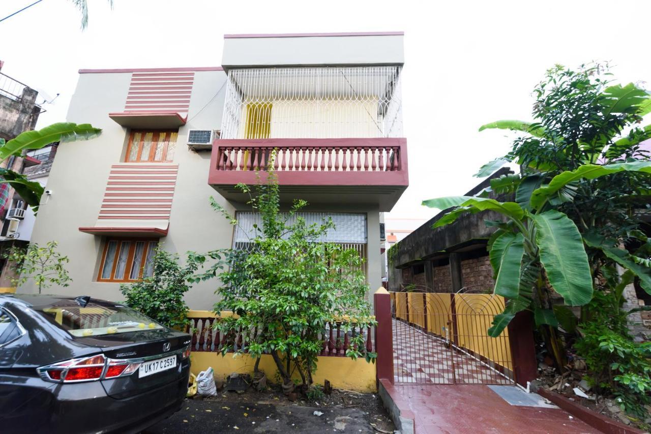 Sterling Baishakhi Hotel Kolkata Exterior photo